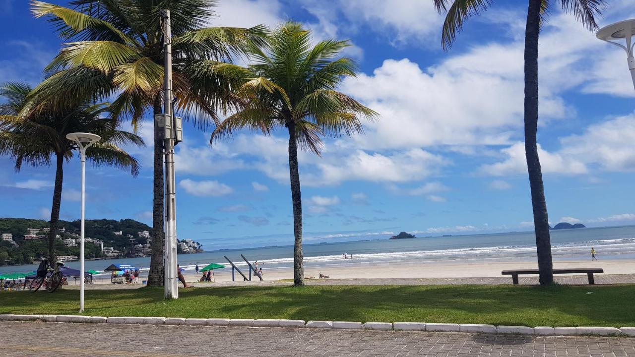 Apartamento A Uma Quadra Da Praia Гуаружа Экстерьер фото
